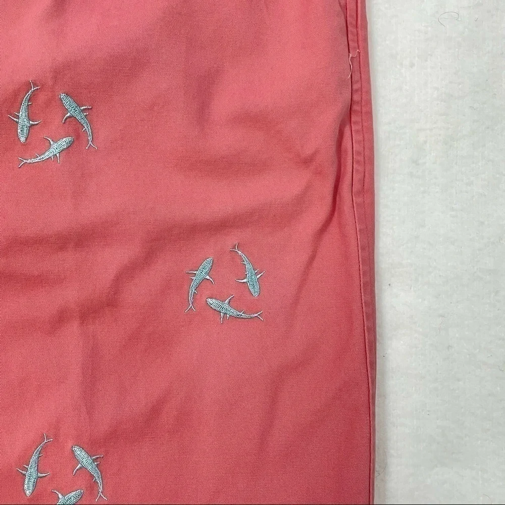 J.McLaughlin Mens Cotton Flat Front Shorts embroidered circling gray sharks S 42